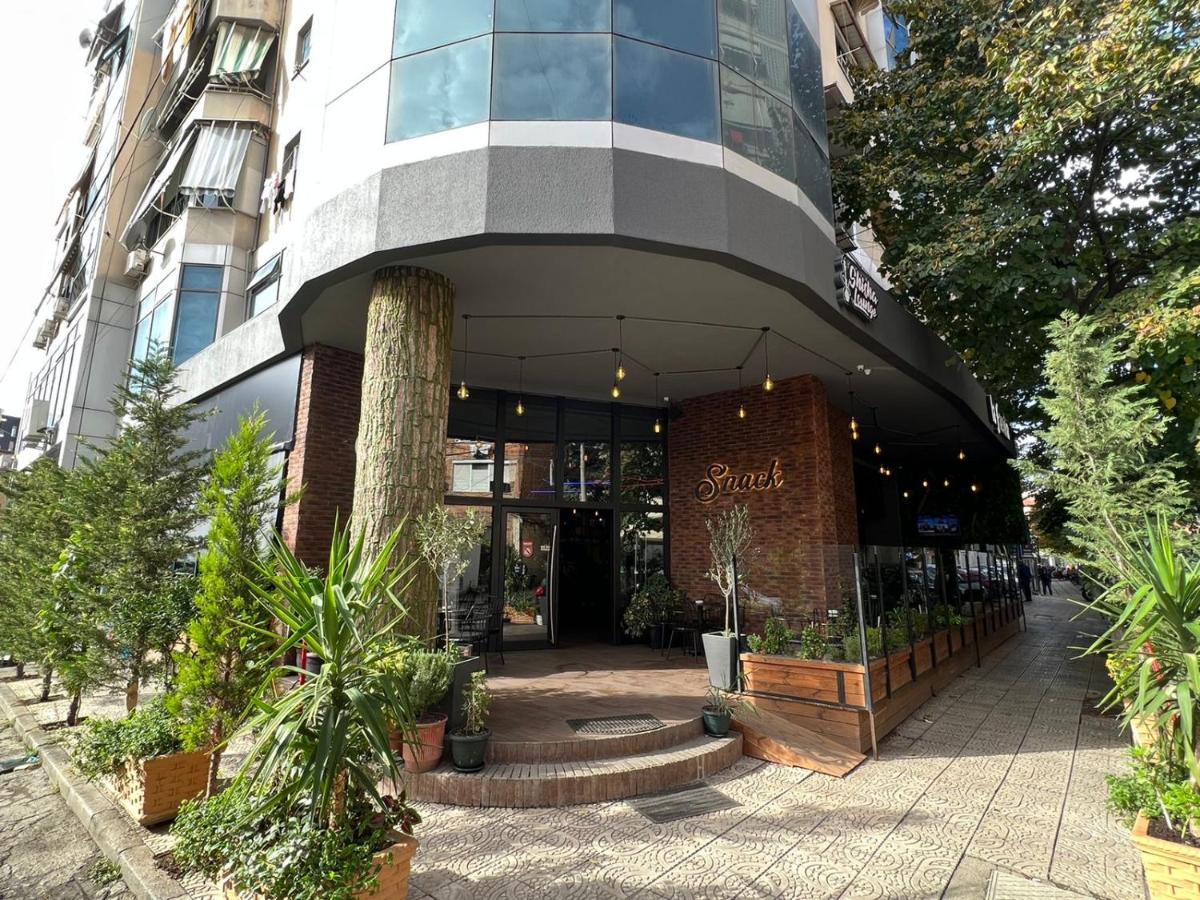 Luxury Center Observatori Apartment Tirana Exteriör bild